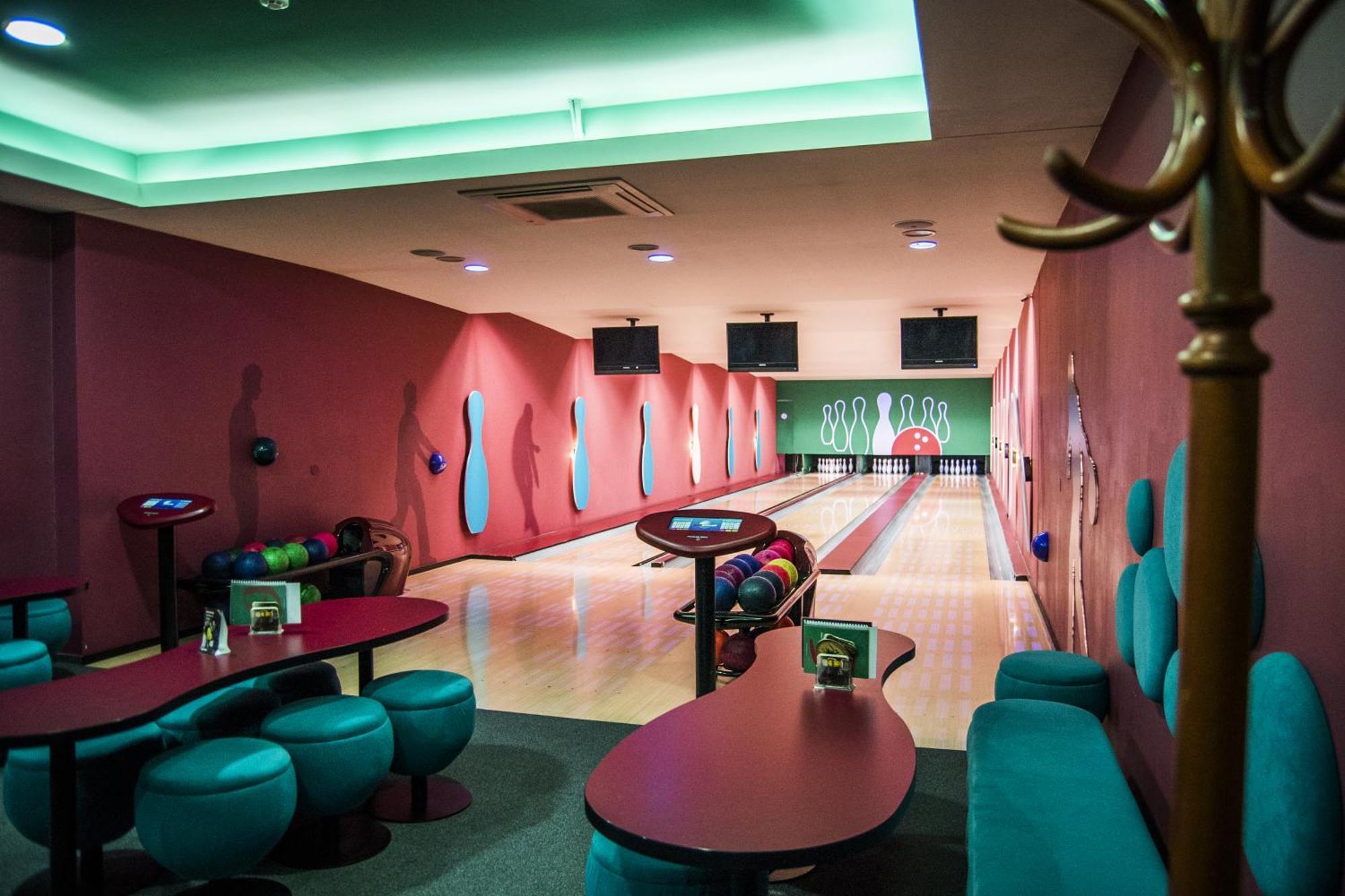 Hotel Elegance Sumperk Bagian luar foto