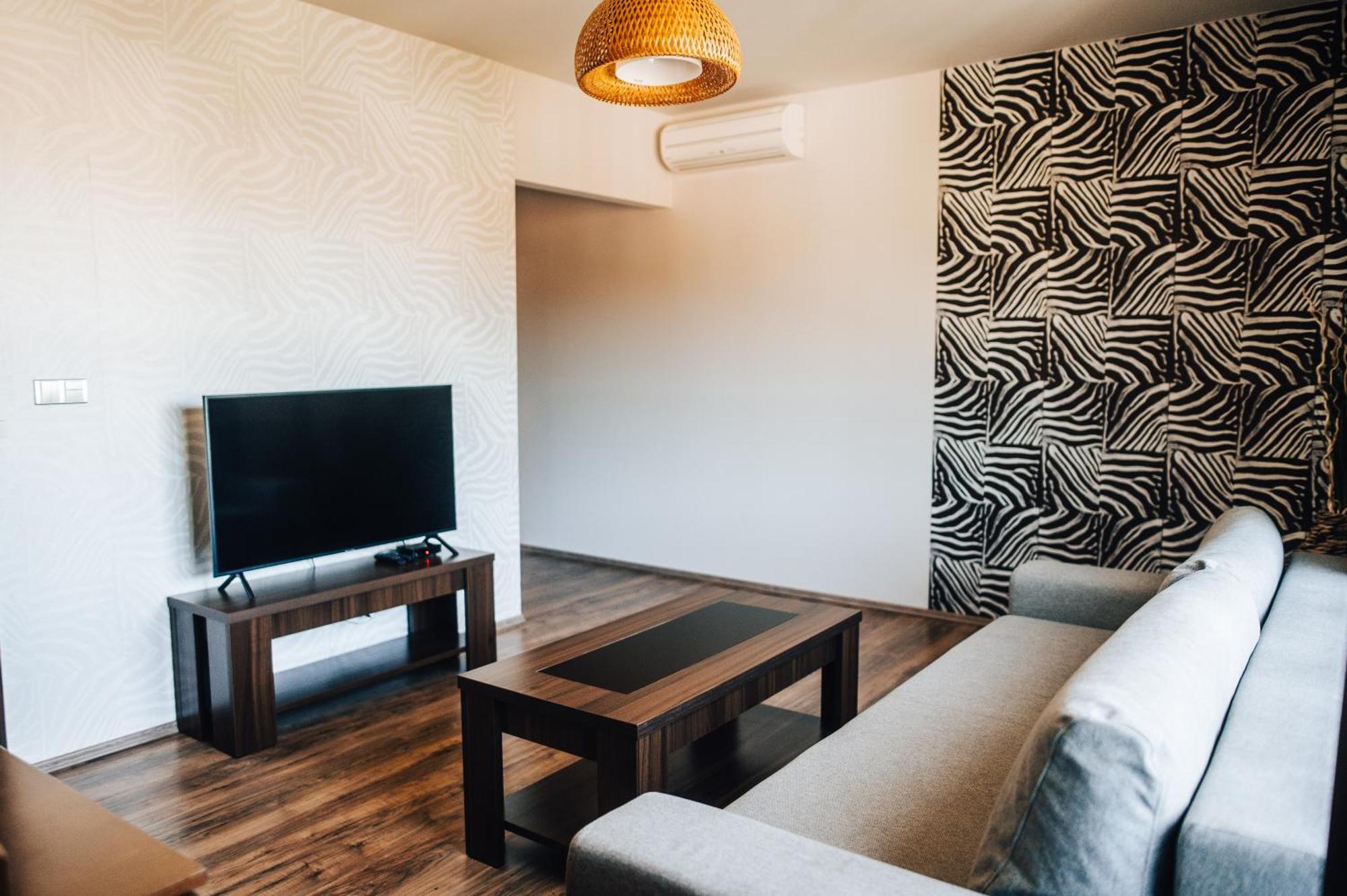 Hotel Elegance Sumperk Bagian luar foto